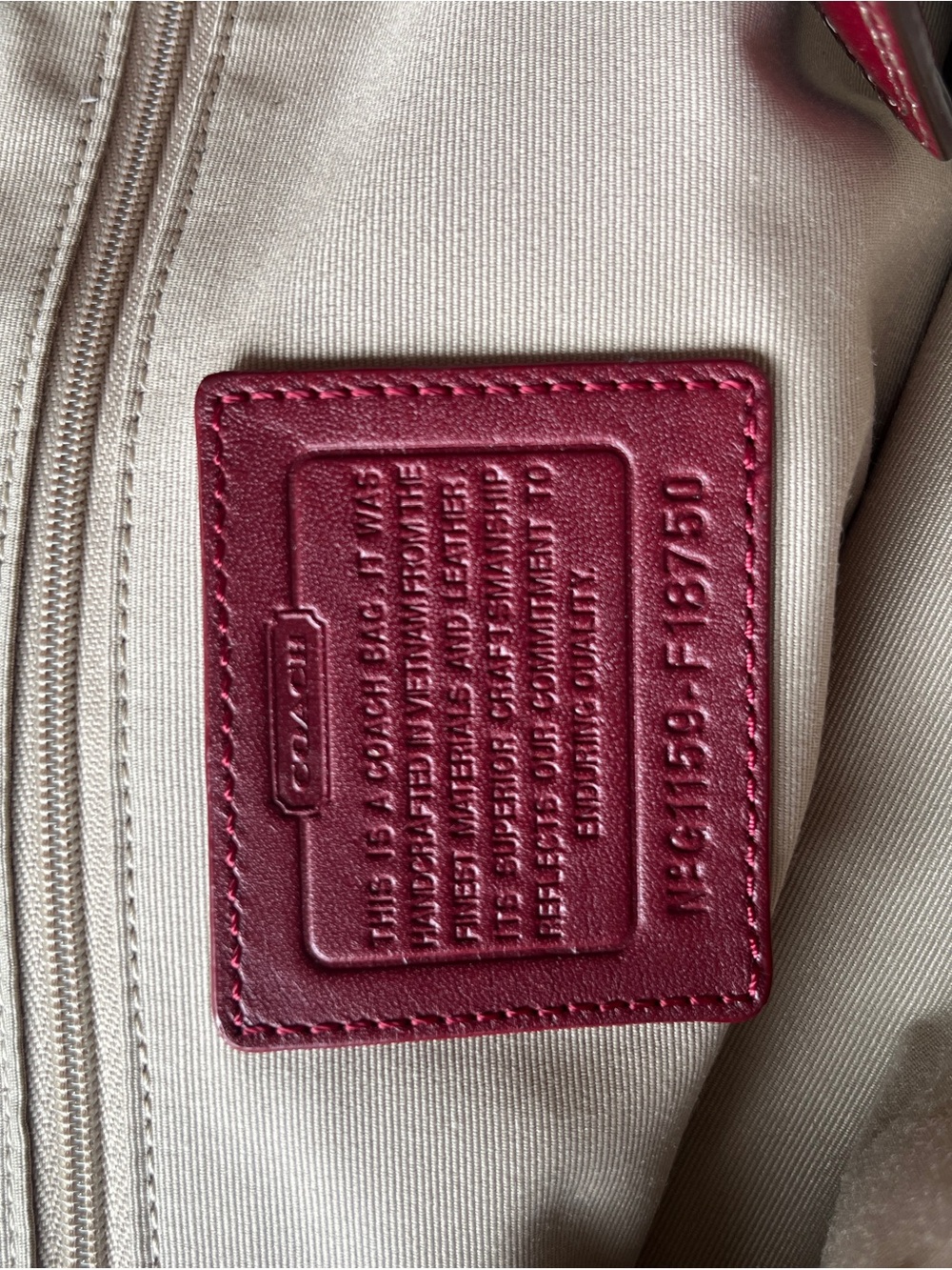 Vintage Coach buckle Y2K shoulder bag - Picture 7 of 9